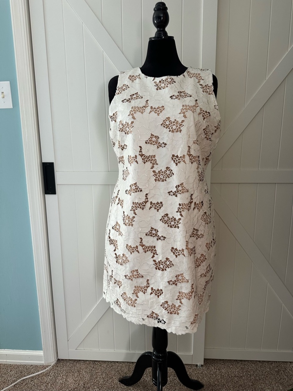 Boston Proper White Guipure Lace Sheath Dress Size 18 Sleeveless Lined